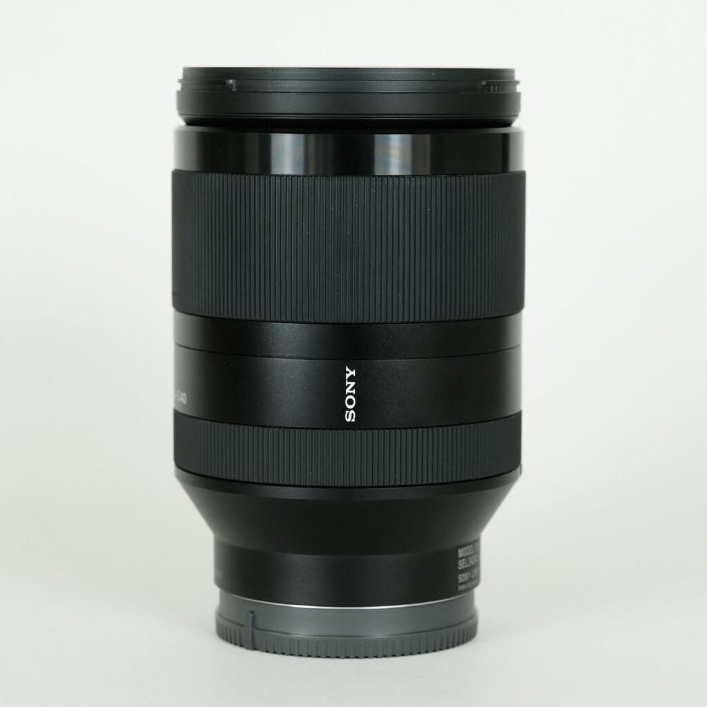 SONY FE 24-240mm F3.5-6.3 OSS SEL24240