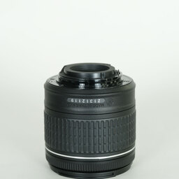 Nikon AF-S DX NIKKOR 18-55mm F3.5-5.6 G VR Nikon AF-S DX NIKKOR 18-55mm F3.5-5.6 G VR