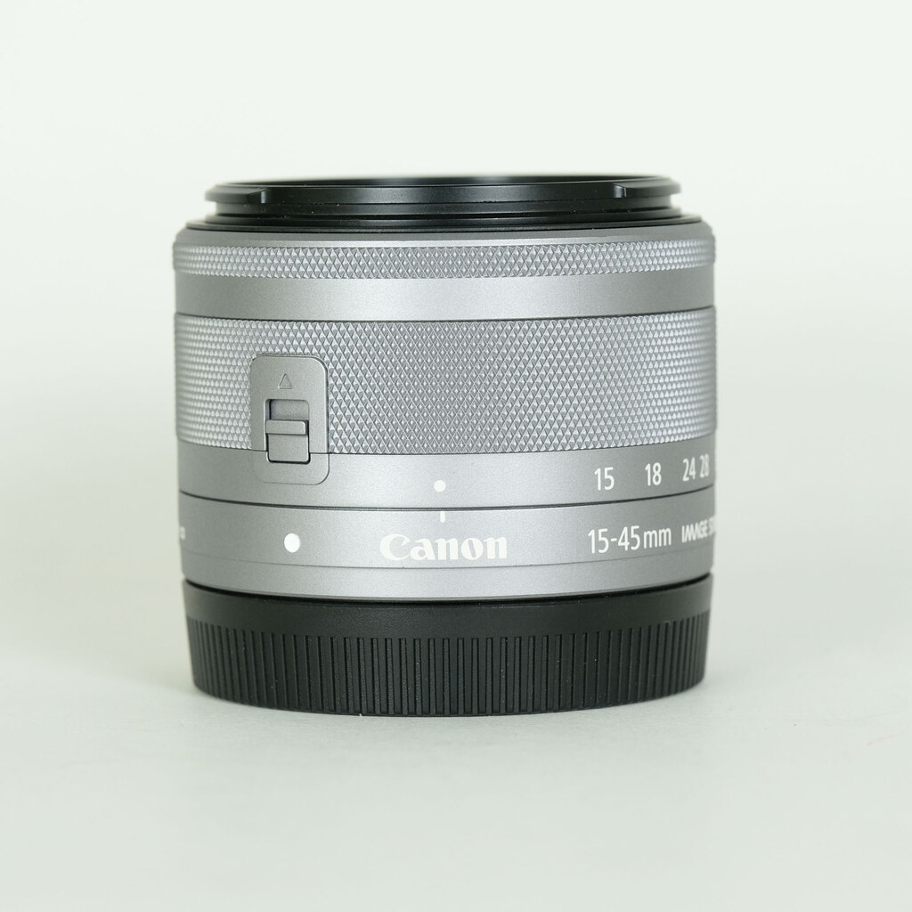 Canon EF-M15-45mm F3.5-6.3 IS STM