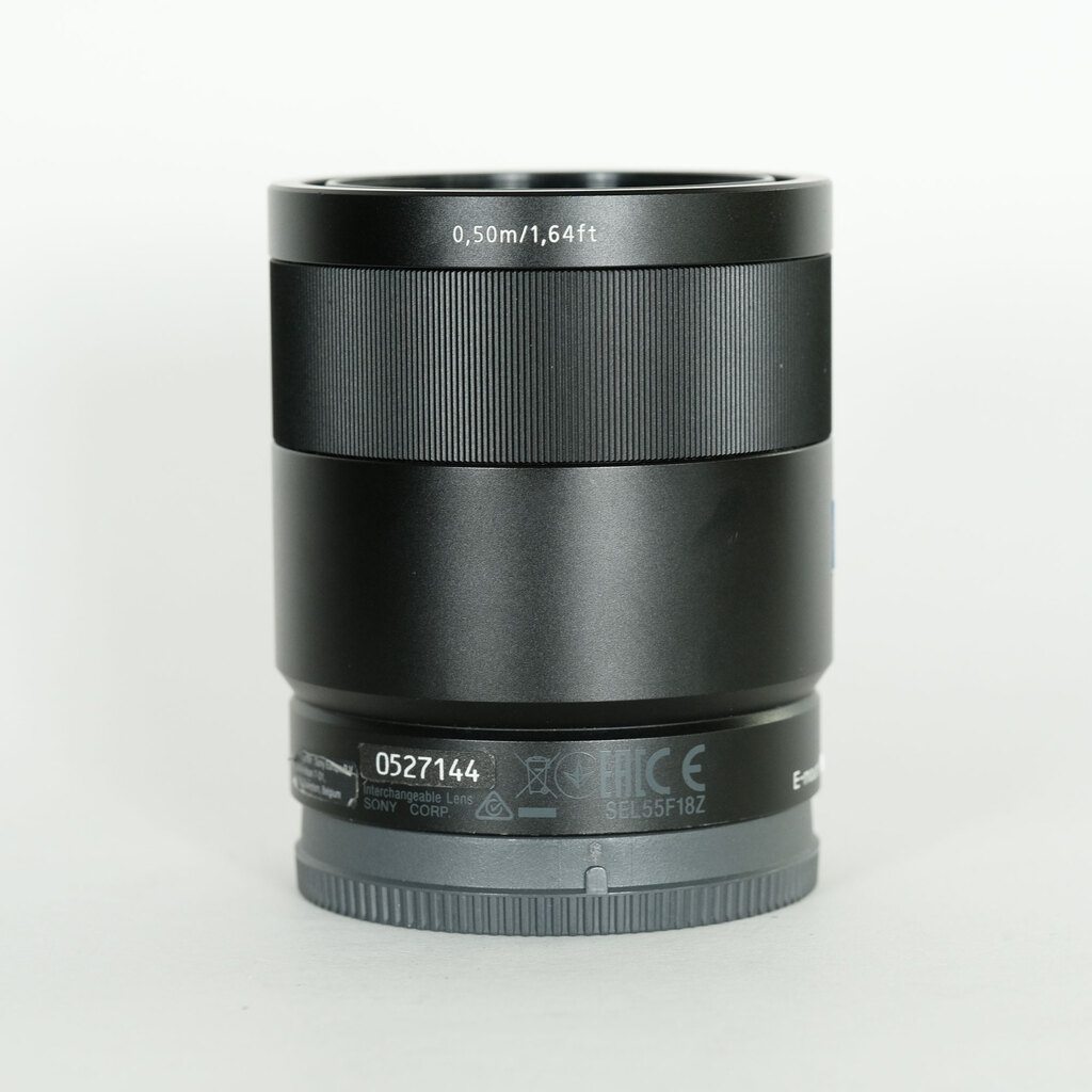 SONY Sonnar T* FE 55mm F1.8 ZA SEL55F18Z SONY Sonnar T* FE 55mm F1.8 ZA SEL55F18Z