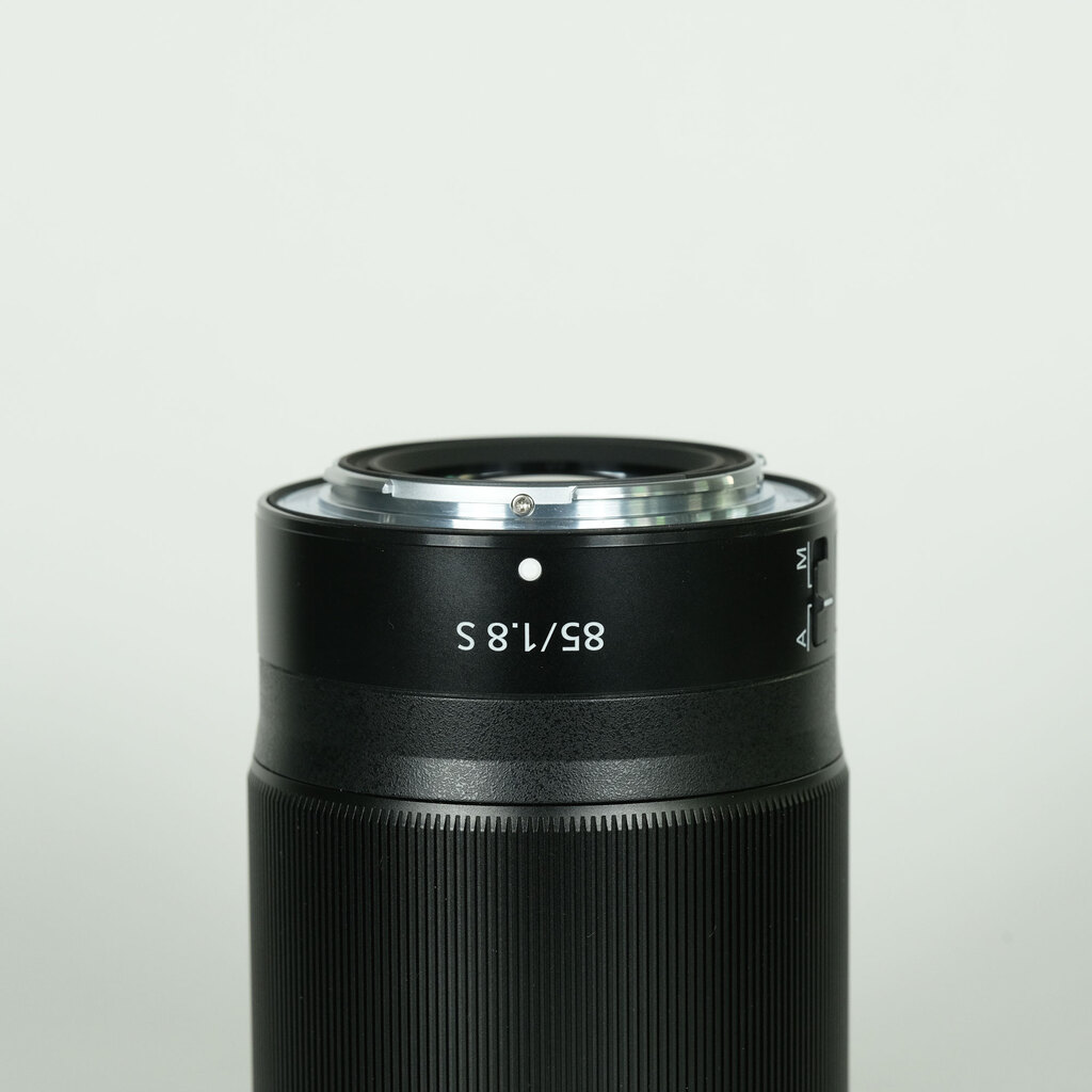 Nikon NIKKOR Z 85mm f/1.8 S Nikon NIKKOR Z 85mm f/1.8 S