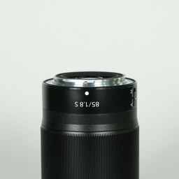 Nikon NIKKOR Z 85mm f/1.8 S Nikon NIKKOR Z 85mm f/1.8 S