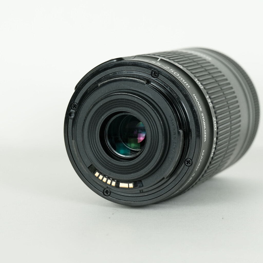 Canon EF-S55-250mm F4-5.6 IS STMの出品 | ONE SCENE（ワンシーン）