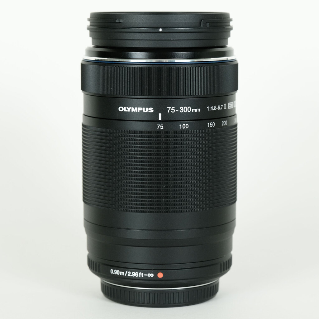 OLYMPUS M.ZUIKO DIGITAL ED 75-300mm F4.8-6.7 II OLYMPUS M.ZUIKO DIGITAL ED 75-300mm F4.8-6.7 II