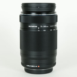OLYMPUS M.ZUIKO DIGITAL ED 75-300mm F4.8-6.7 II OLYMPUS M.ZUIKO DIGITAL ED 75-300mm F4.8-6.7 II
