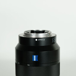 SONY Vario-Tessar T* FE 24-70mm F4 ZA OSS SEL2470Z SONY Vario-Tessar T* FE 24-70mm F4 ZA OSS SEL2470Z
