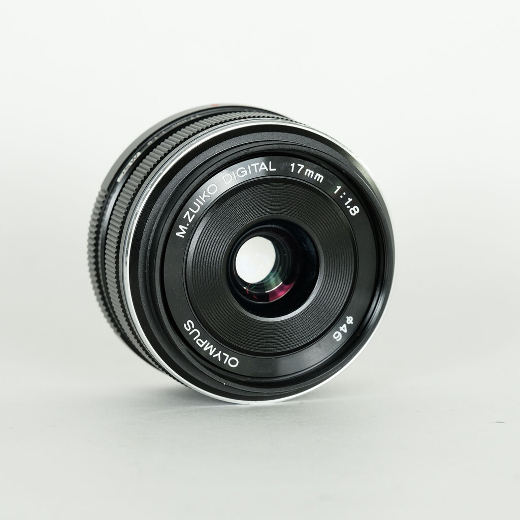 OLYMPUS M.ZUIKO DIGITAL 17mm F1.8
