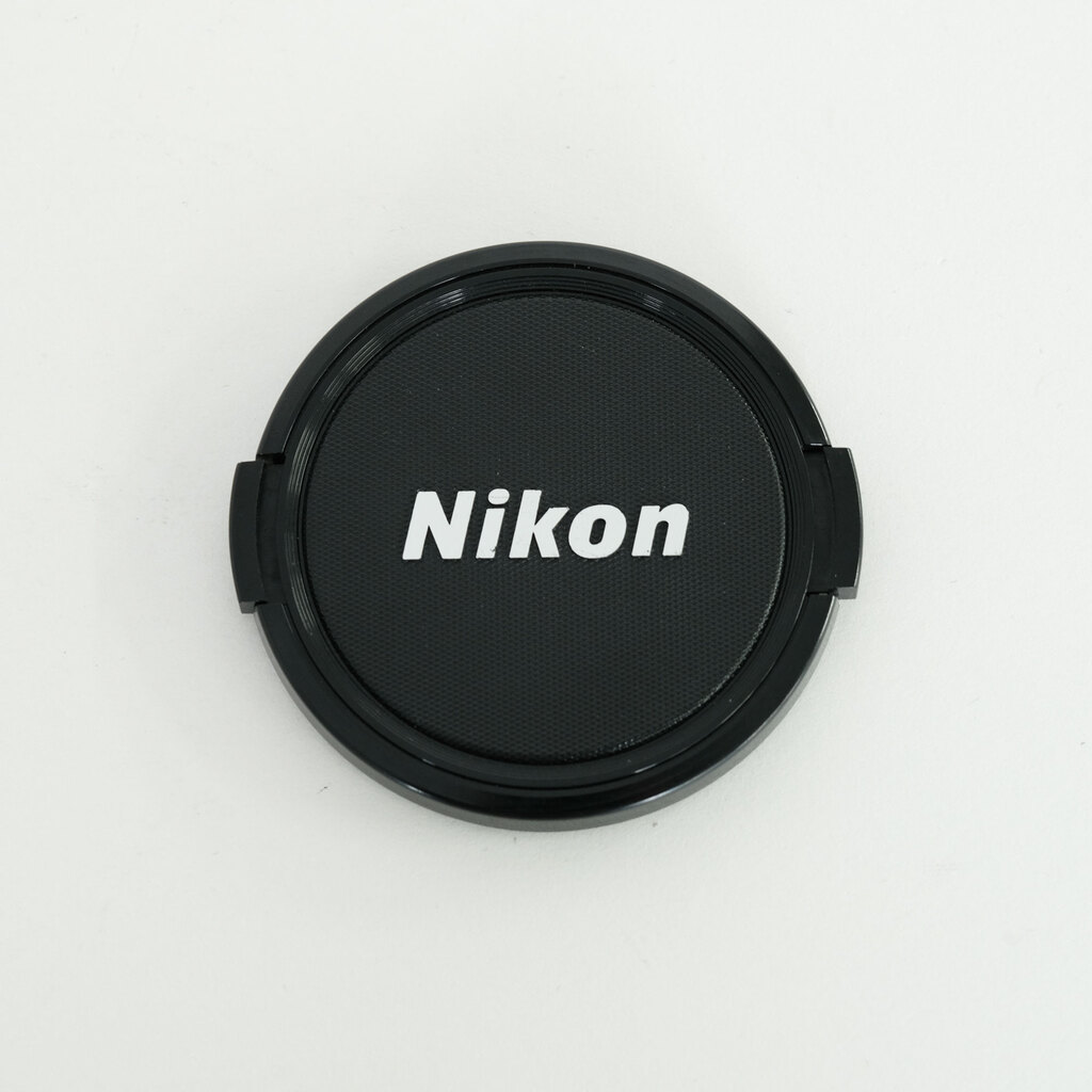 Nikon Ai AF Nikkor 85mm f/1.8D Nikon Ai AF Nikkor 85mm f/1.8D
