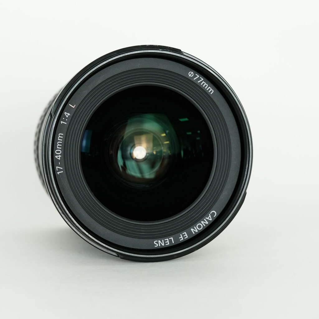 EF17-40mm F4L USM - キヤノンカメラミュージアム
