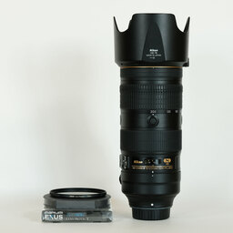 Nikon AF-S NIKKOR 70-200mm f/2.8E FL ED VR Nikon AF-S NIKKOR 70-200mm f/2.8E FL ED VR