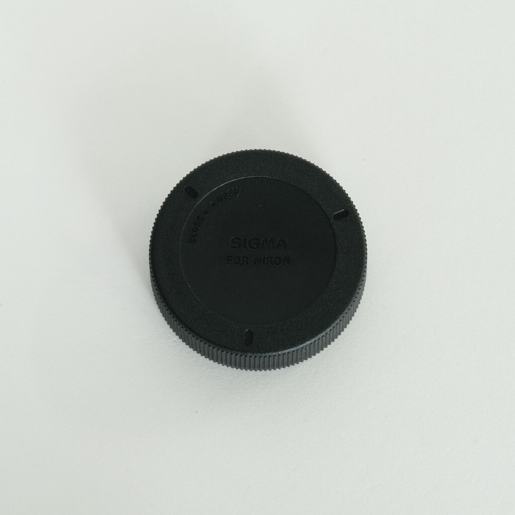 SIGMA 50mm F1.4 EX DG HSM (ニコンF用) SIGMA 50mm F1.4 EX DG HSM (ニコンF用)