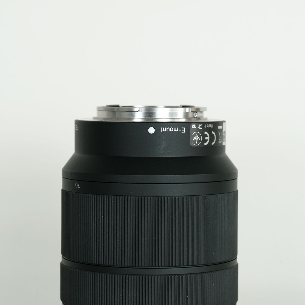 SONY FE 28-70mm F3.5-5.6 OSS SEL2870 SONY FE 28-70mm F3.5-5.6 OSS SEL2870