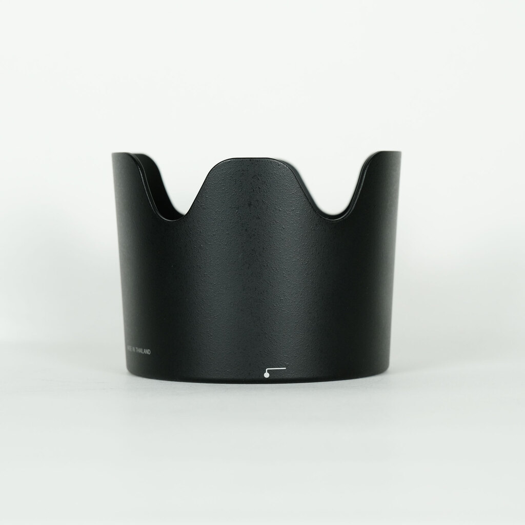 Nikon AF-S VR Zoom-Nikkor 70-300mm F4.5-5.6G IF-ED Nikon AF-S VR Zoom-Nikkor 70-300mm F4.5-5.6G IF-ED