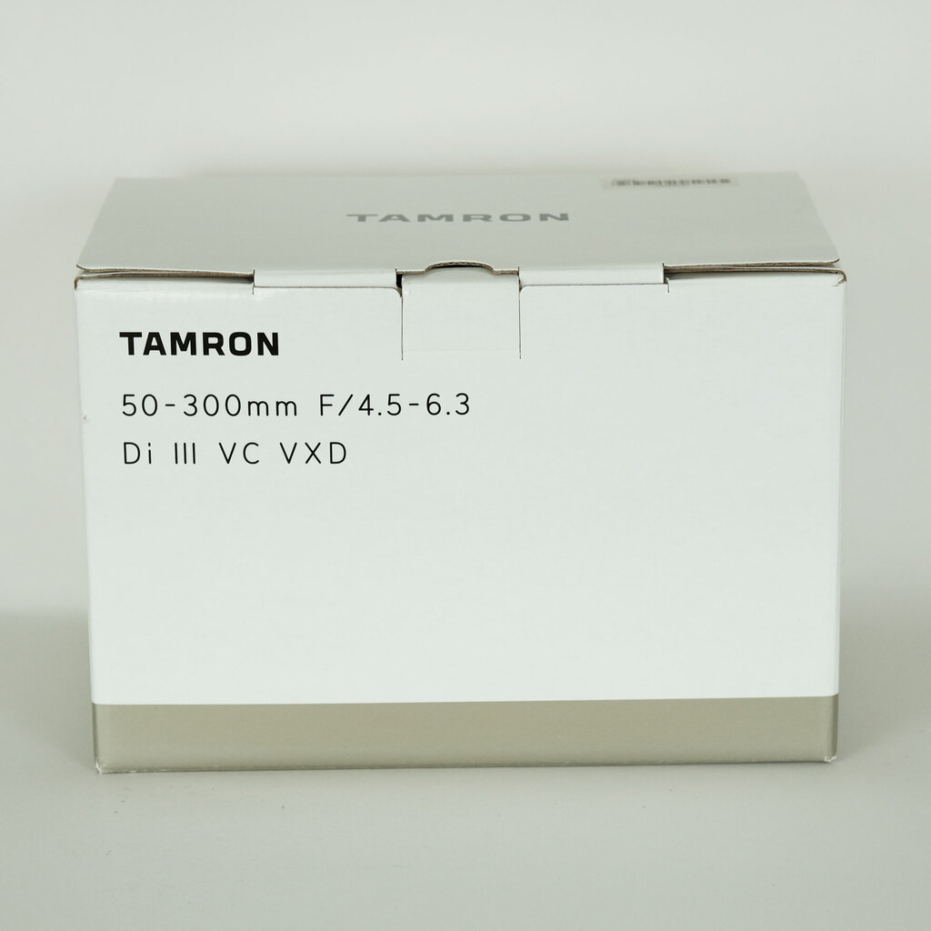 TAMRON 50-300mm F/4.5-6.3 Di III VC VXD (Model A069) [ソニーE用]