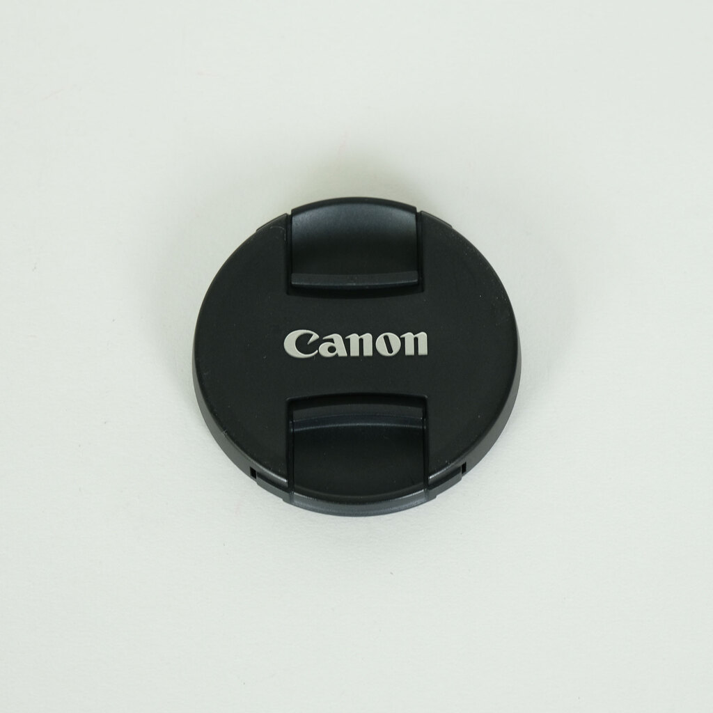 Canon EF70-300mm F4-5.6 IS II USM Canon EF70-300mm F4-5.6 IS II USM