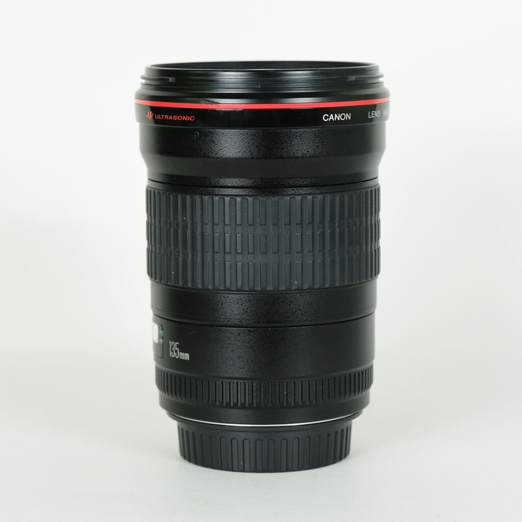 Canon EF135mm F2L USM Canon EF135mm F2L USM