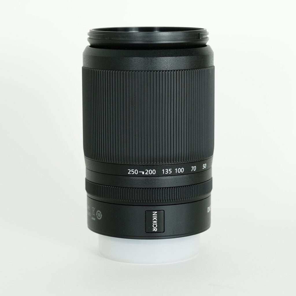 Nikon NIKKOR Z DX 50-250mm f/4.5-6.3 VR Nikon NIKKOR Z DX 50-250mm f/4.5-6.3 VR