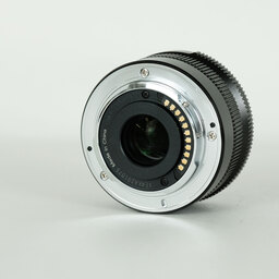 Panasonic LEICA DG SUMMILUX 15mm F1.7 ASPH. Panasonic LEICA DG SUMMILUX 15mm F1.7 ASPH.