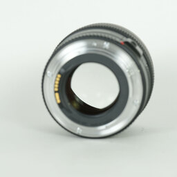 Canon EF85mm F1.8 USM Canon EF85mm F1.8 USM