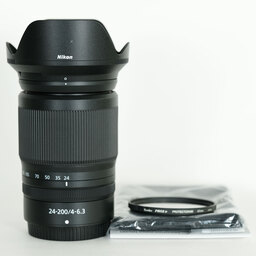 Nikon NIKKOR Z 24-200mm f/4-6.3 VR Nikon NIKKOR Z 24-200mm f/4-6.3 VR