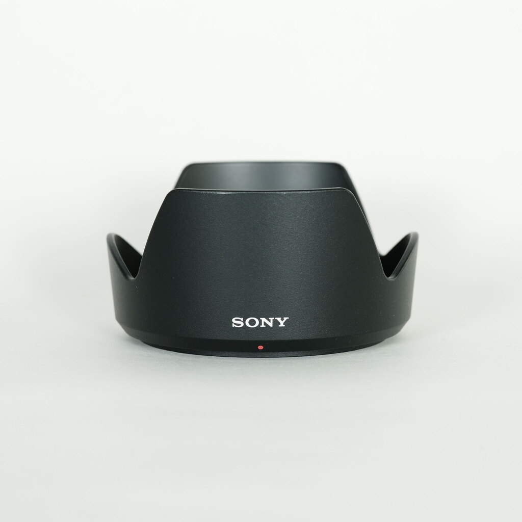 SONY E 18-135mm F3.5-5.6 OSS SEL18135