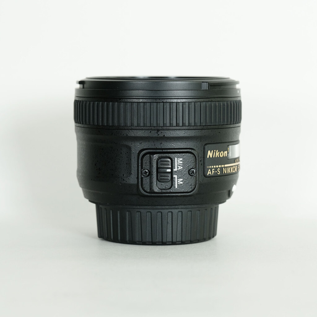 Nikon AF-S NIKKOR 50mm f/1.8G Nikon AF-S NIKKOR 50mm f/1.8G