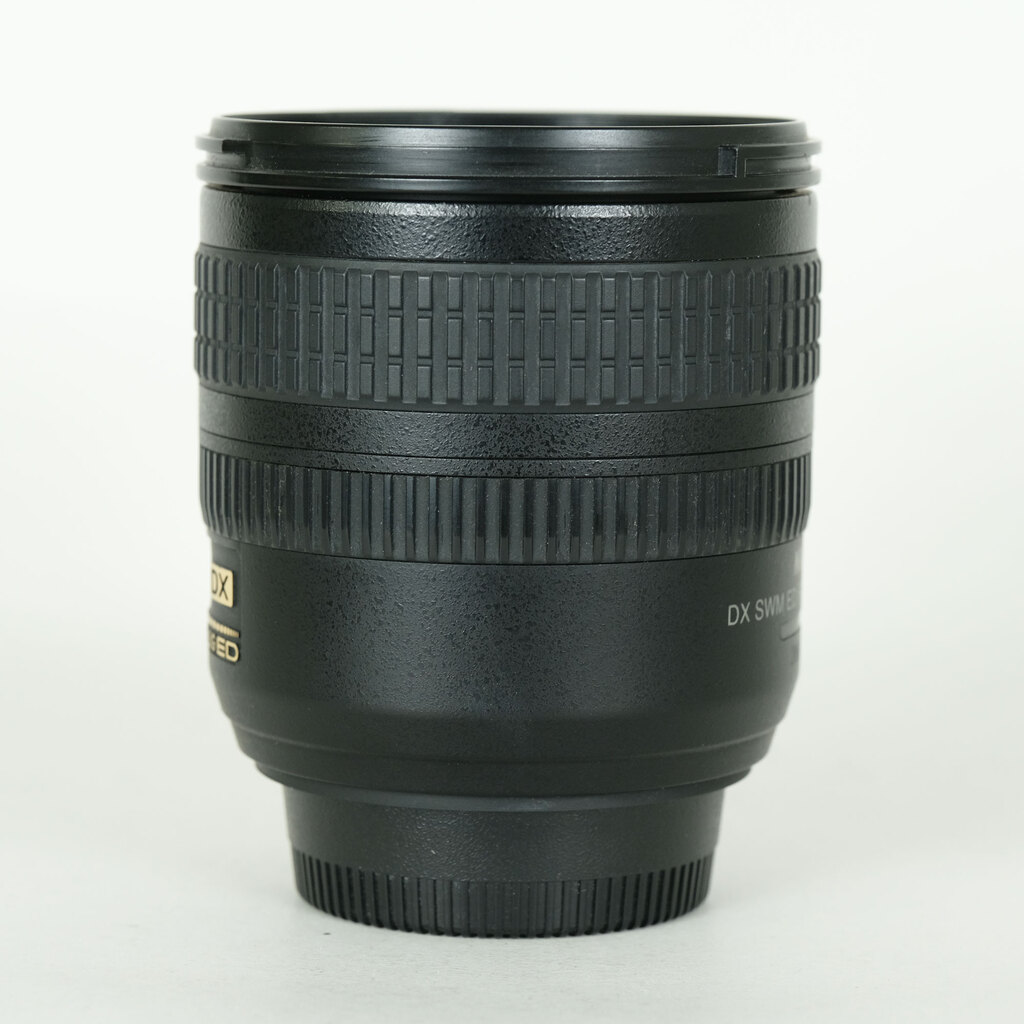 Nikon AF-S DX 18-70mm F3.5-4.5G(IF) Nikon AF-S DX 18-70mm F3.5-4.5G(IF)