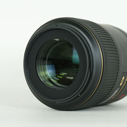 Nikon AF-S VR Micro-Nikkor 105mm f/2.8G IF-ED