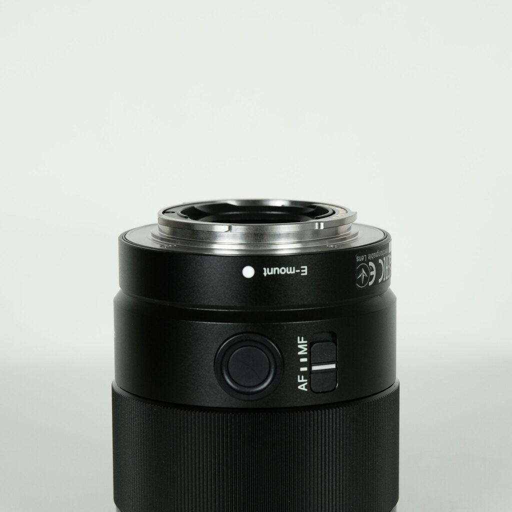 SONY - SONY SEL35F18F 美品！ SONY SEL35F18F FE 35MM F/1.8 FULL-FRAME FORMAT LENS