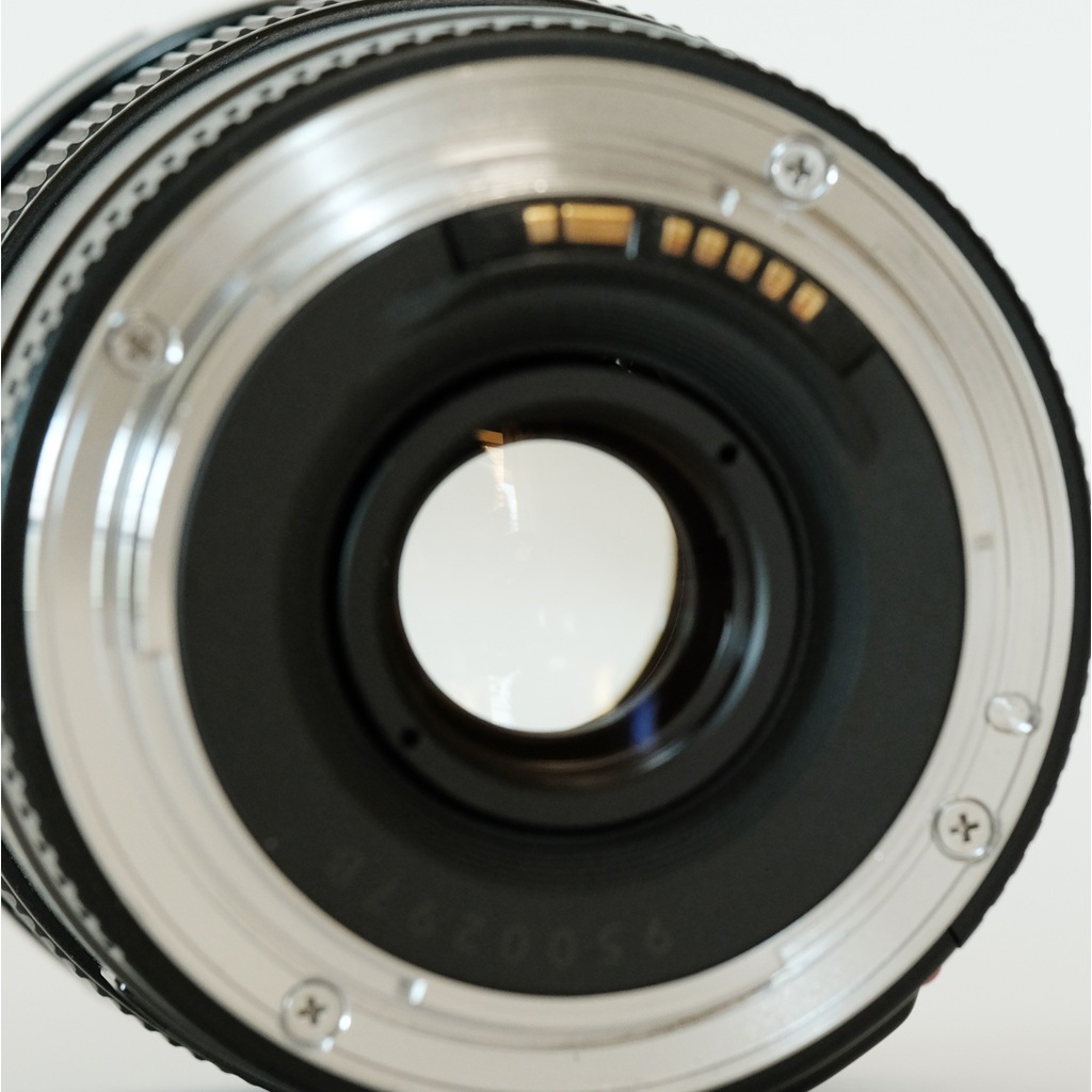 Canon EF20mm F2.8 USM