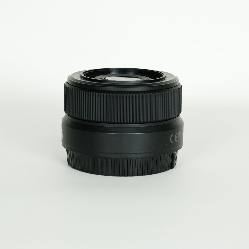 Nikon NIKKOR Z DX 24mm f/1.7 Nikon NIKKOR Z DX 24mm f/1.7