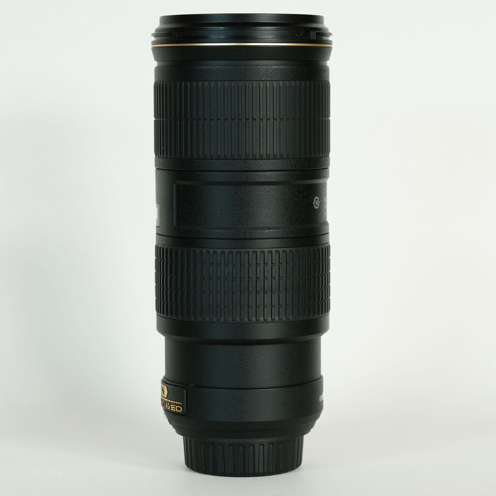Nikon AF-S NIKKOR 70-200mm f/4G ED VR Nikon AF-S NIKKOR 70-200mm f/4G ED VR