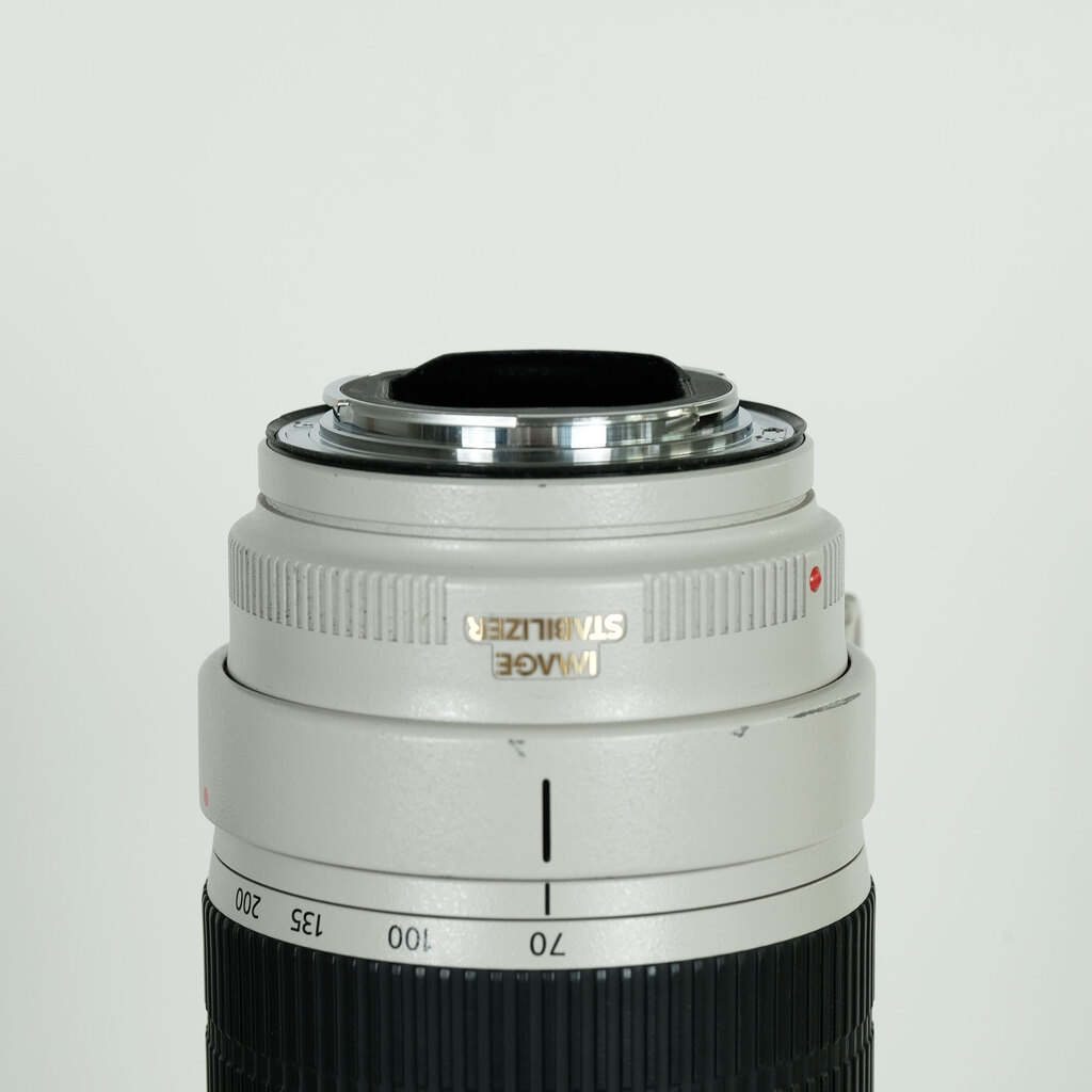 Canon EF70-200mm F2.8L IS II USM Canon EF70-200mm F2.8L IS II USM