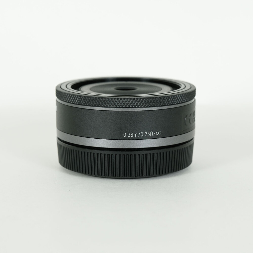 Canon RF28mm F2.8 STM