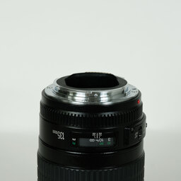 Canon EF135mm F2L USM Canon EF135mm F2L USM