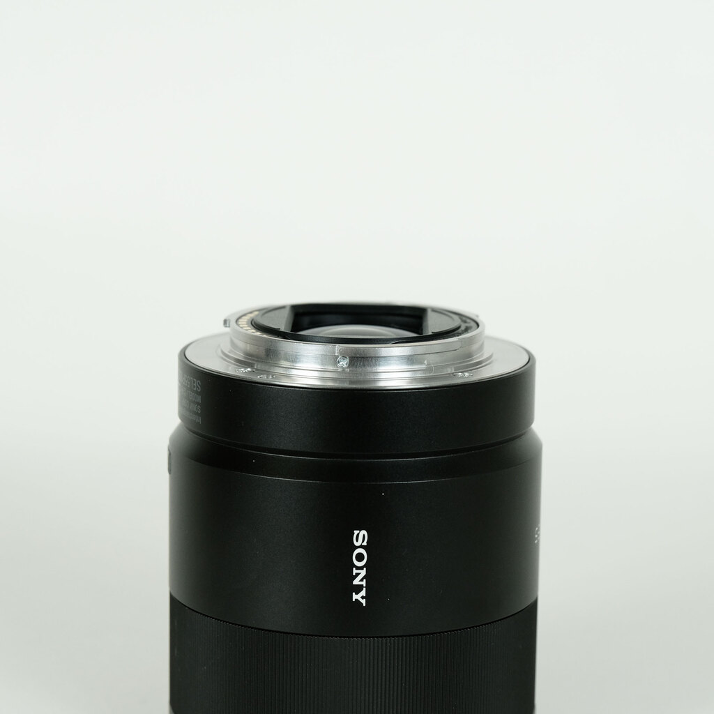 SONY Sonnar T* FE 55mm F1.8 ZA SEL55F18Z SONY Sonnar T* FE 55mm F1.8 ZA SEL55F18Z