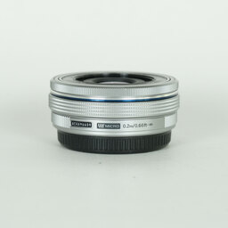 OLYMPUS M.ZUIKO DIGITAL ED 14-42mm F3.5-5.6 EZ シルバー OLYMPUS M.ZUIKO DIGITAL ED 14-42mm F3.5-5.6 EZ シルバー