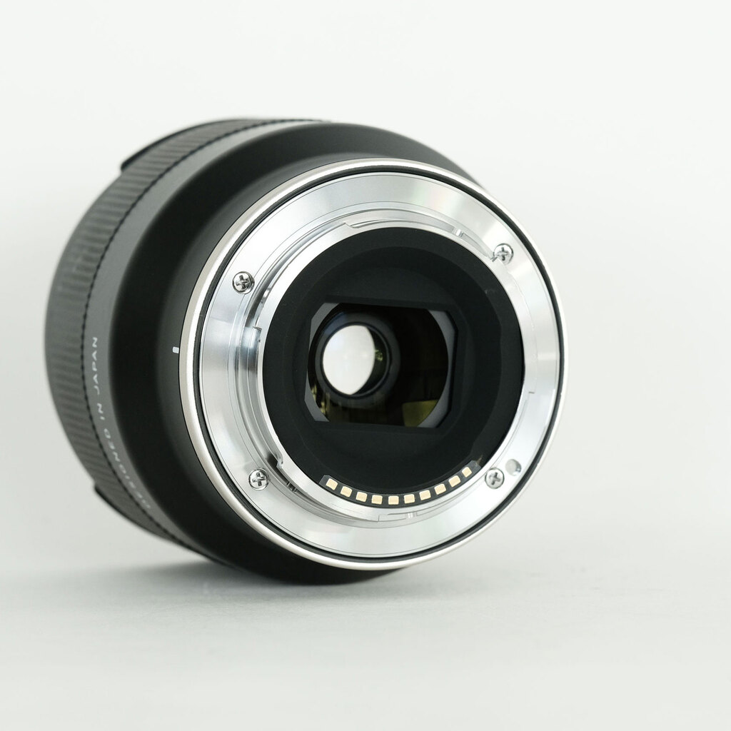 極美品TAMRON F050/20mm/F2.8 Di Ⅲソニー・元箱付属品完備 ヨドバシ.com - タムロン TAMRON 20mm F/2.8 Di III OSD M1：2