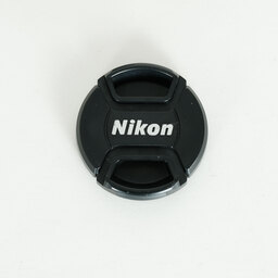 Nikon AF-S DX VR Zoom-Nikkor 55-200mm F4-5.6G IF-ED Nikon AF-S DX VR Zoom-Nikkor 55-200mm F4-5.6G IF-ED