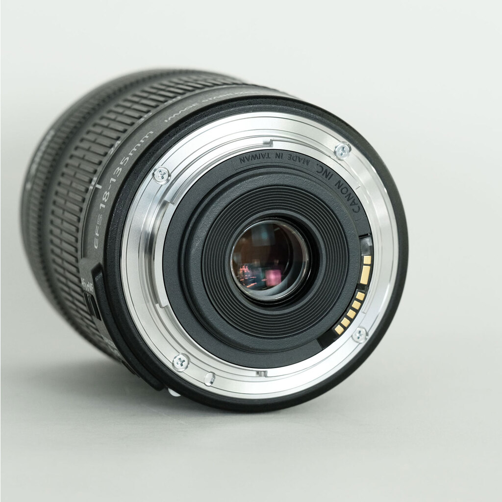 Canon EF-S18-135mm F3.5-5.6 IS STM Canon EF-S18-135mm F3.5-5.6 IS STM