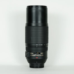 Nikon AF-S VR Zoom-Nikkor 70-300mm F4.5-5.6G IF-ED Nikon AF-S VR Zoom-Nikkor 70-300mm F4.5-5.6G IF-ED