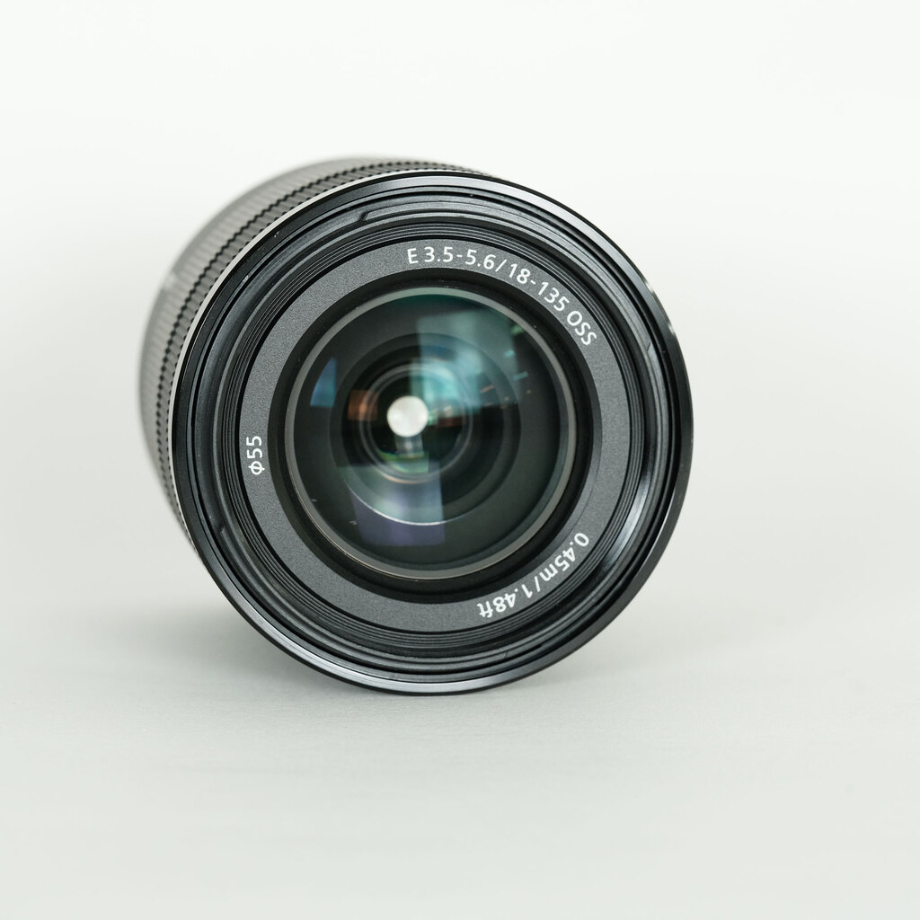 SONY E 18-135mm F3.5-5.6 OSS SEL18135
