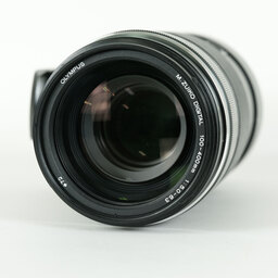 OLYMPUS M.ZUIKO DIGITAL ED 100-400mm F5.0-6.3 IS OLYMPUS M.ZUIKO DIGITAL ED 100-400mm F5.0-6.3 IS