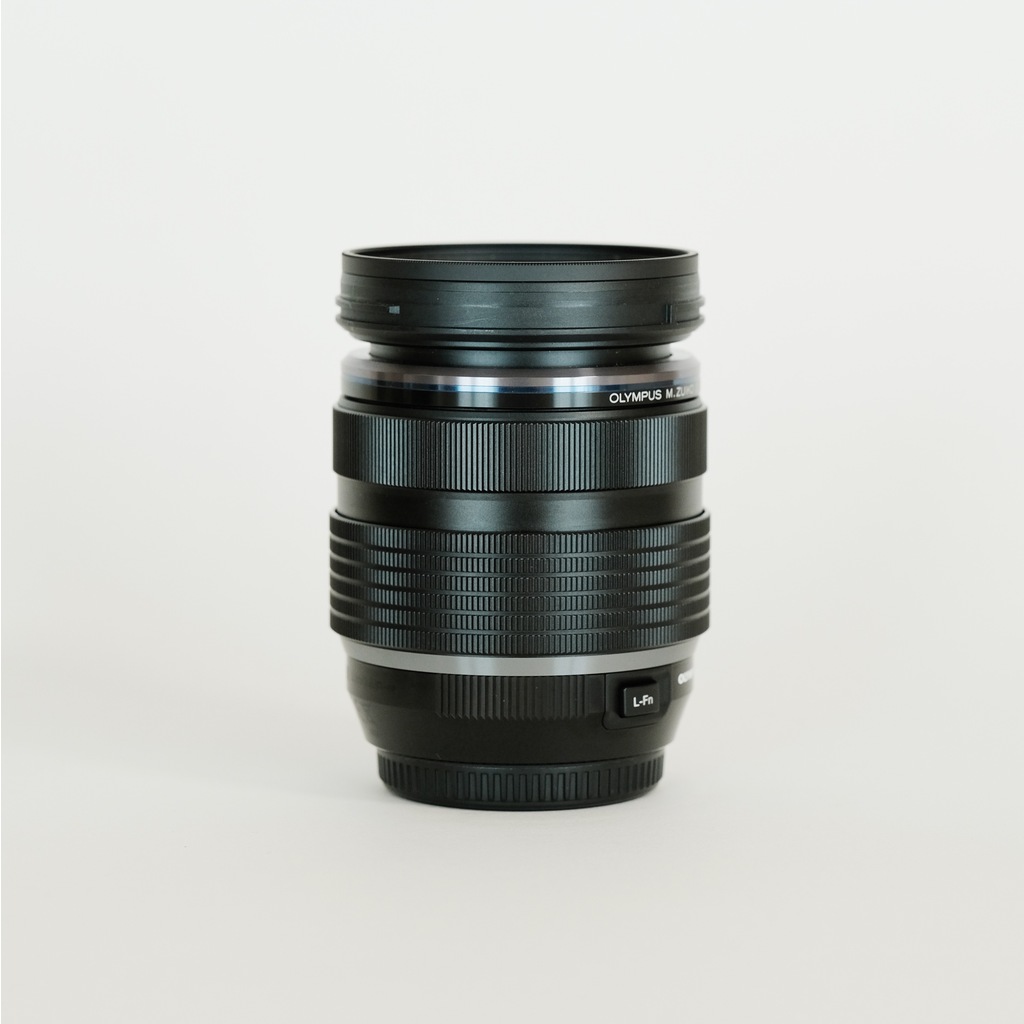 OLYMPUS M.ZUIKO DIGITAL ED 12-40mm F2.8 PRO