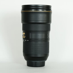 Nikon AF-S NIKKOR 24-70mm f/2.8E ED VR Nikon AF-S NIKKOR 24-70mm f/2.8E ED VR