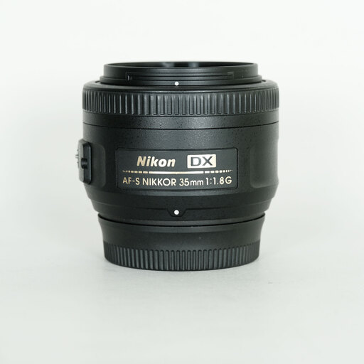 Nikon F フィルム一眼レフカメラ NIKKOR 35mmレンズ付き やわらかなボケを気軽に楽しめる良作！ ニコン「NIKKOR Z 35mm f