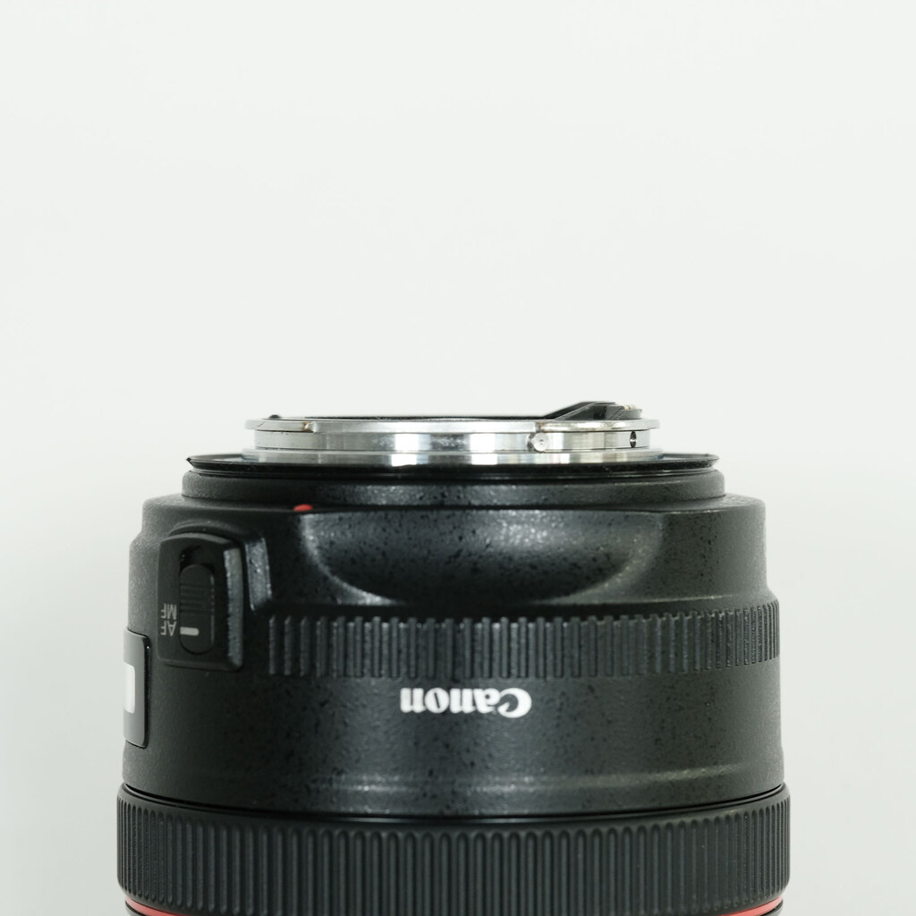 Canon EF50mm F1.2L USM Canon EF50mm F1.2L USM