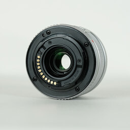 OLYMPUS M.ZUIKO DIGITAL 14-42mm F3.5-5.6IIR シルバー