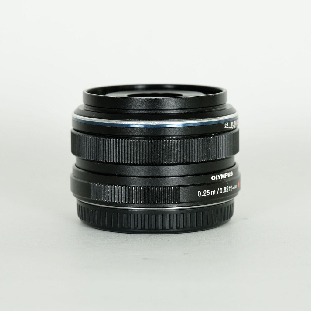 OLYMPUS M.ZUIKO DIGITAL 17mm F1.8