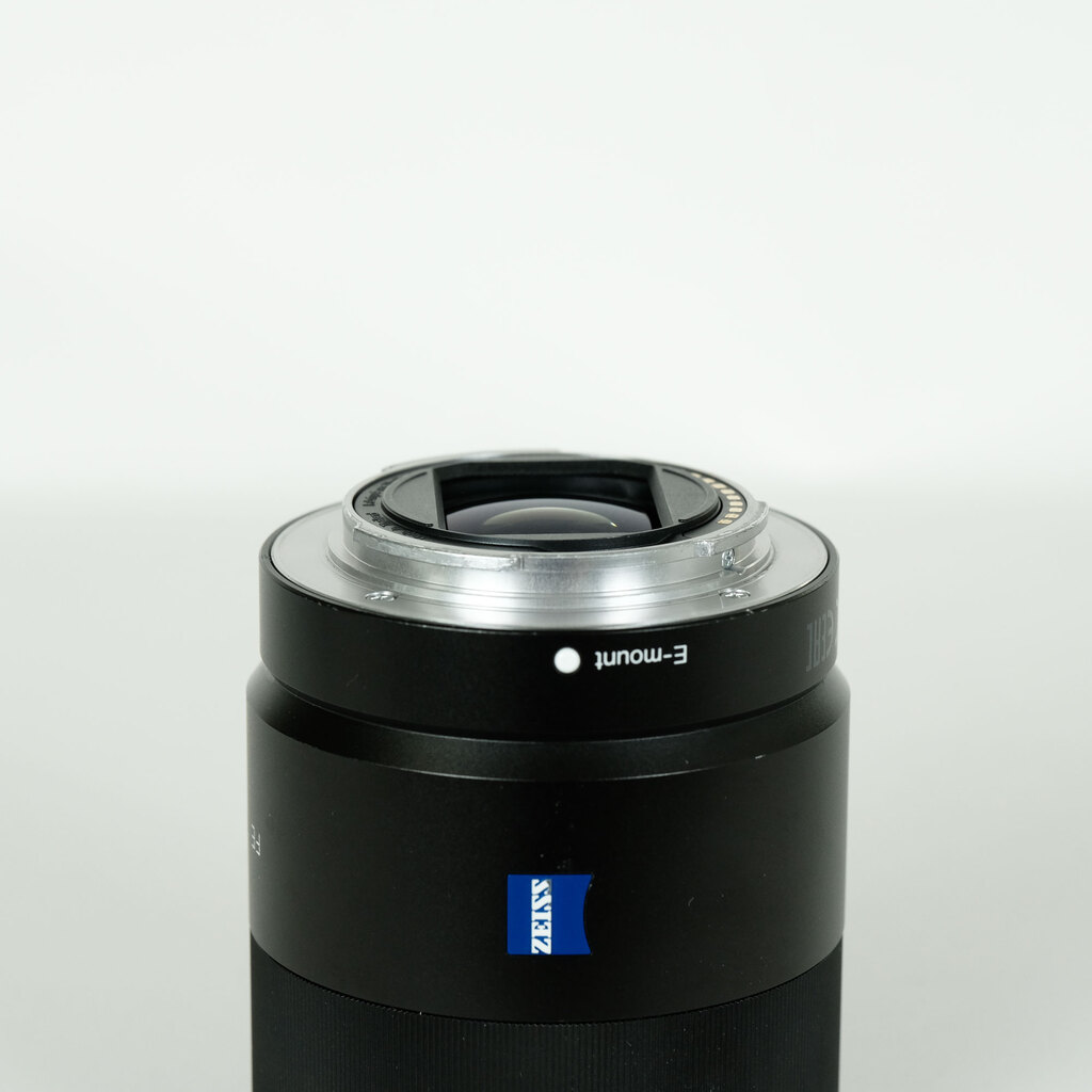 SONY Sonnar T* FE 55mm F1.8 ZA SEL55F18Z SONY Sonnar T* FE 55mm F1.8 ZA SEL55F18Z